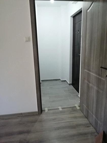 De vanzare garsoniera confort 1 decomandat in Calea Buzia?ului - 9