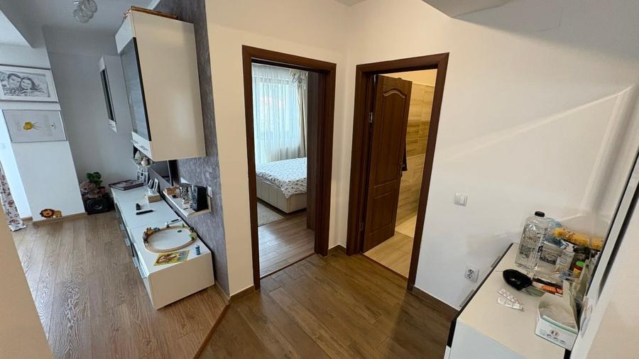 Apartament cu 3 camere decomandat, mobilat în Bucureștii Noi