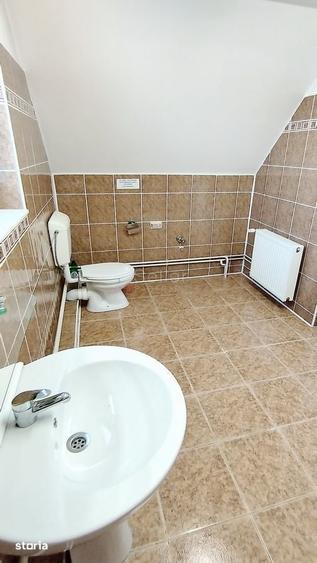 Spațiu comercial, de 180 mp, în Astra