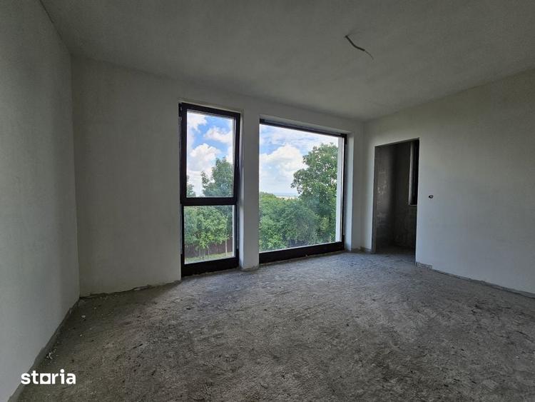 Casă cu 4 camere cu Teren 700 Mp în Feleacu