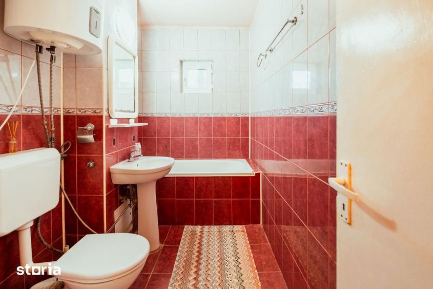 Apartament cu 3 camere decomandat, mobilat în Girocului