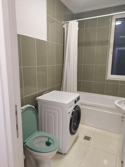 Apartament cu 2 camere decomandat în Olteni