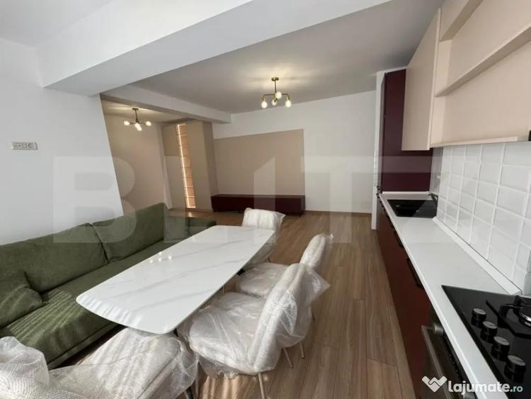 Apartament cu 3 camere decomandat în Central