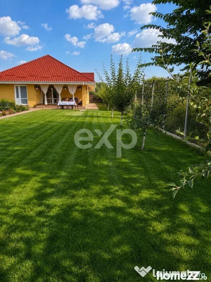 Casă cu 4 camere cu Teren 1000 Mp în Grădiștea