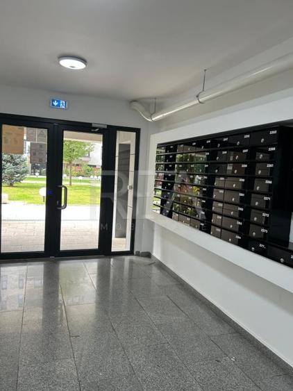 Apartament cu 3 camere decomandat, mobilat în Domenii