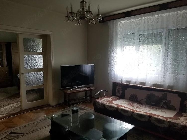 Casă cu 6 camere cu Teren 770 Mp în Grădiște