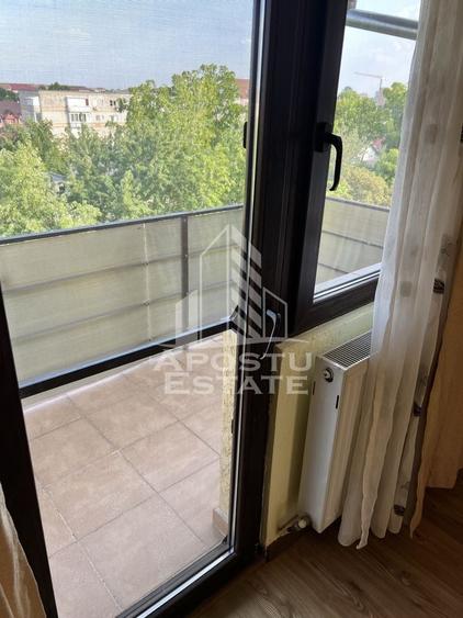 Apartament cu 2 camere decomandat în Lipovei