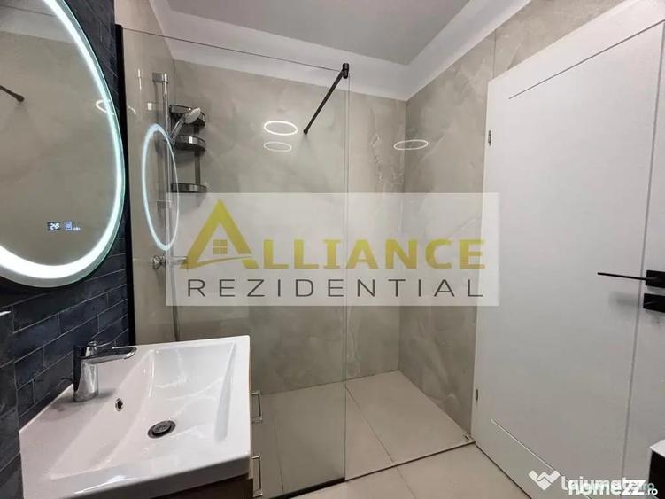Apartament cu 4 camere decomandat în Central