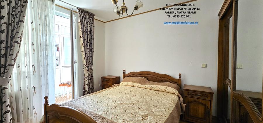 Apartament cu 4 camere decomandat în Mărăței