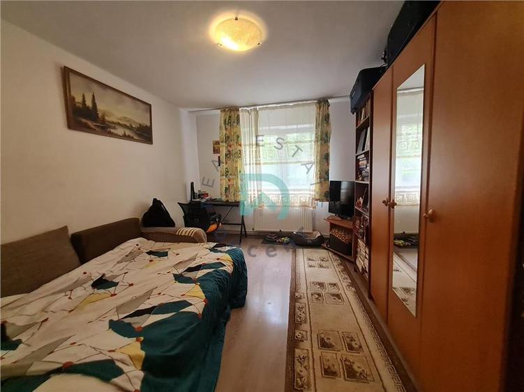Apartament cu 3 camere decomandat, mobilat în Uzina 2
