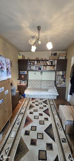 Apartament cu 3 camere în Terezian