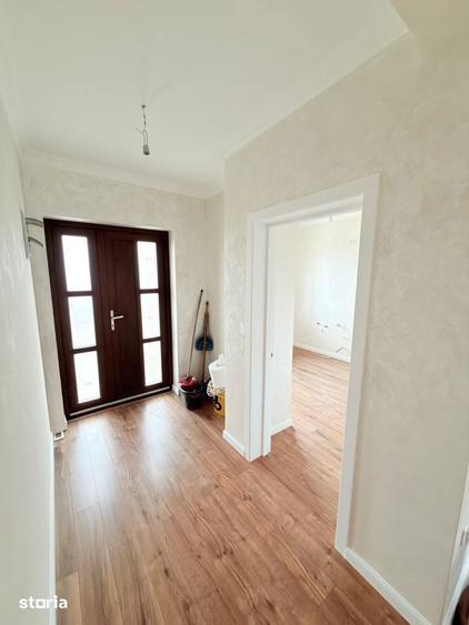 Casă cu 3 camere cu Teren 300 Mp în Central