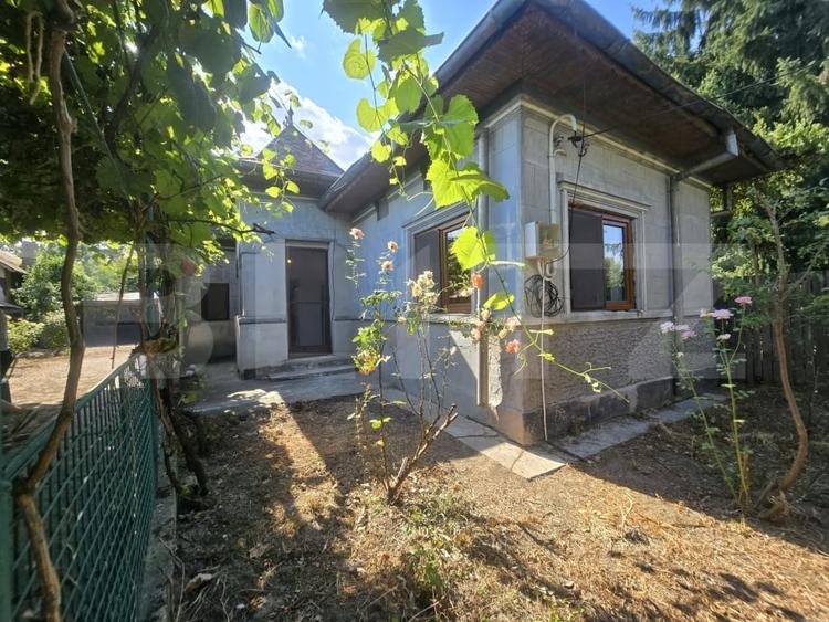 Casă individuală cu 5 camere cu Teren 1000 Mp în Odobești
