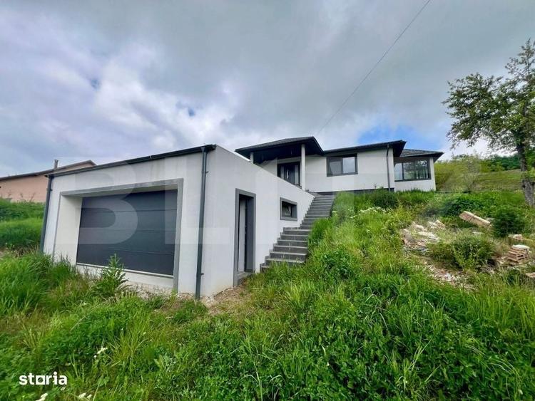 Casă cu 3 camere în Dumbrava