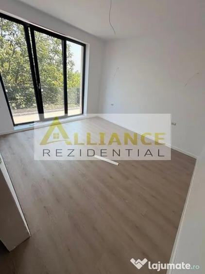 Casă cu 5 camere cu Teren 190 Mp în Central