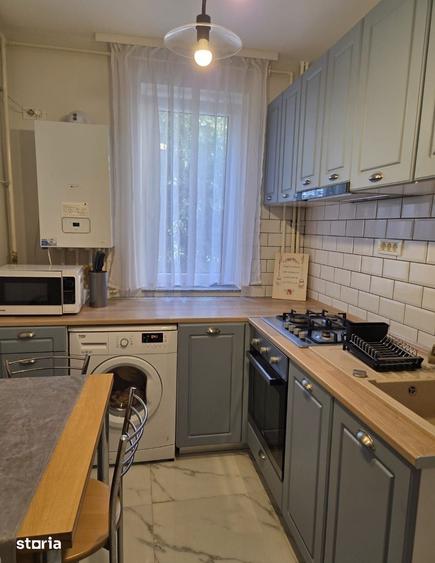 Apartament cu 2 camere decomandat în Tomis III