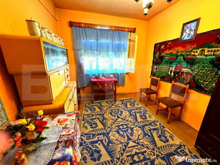 Casă cu 2 camere cu Teren 477 Mp în Central