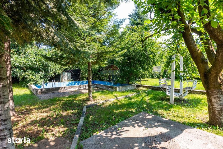 Casă cu Teren 3425 Mp în Gura Vitioarei