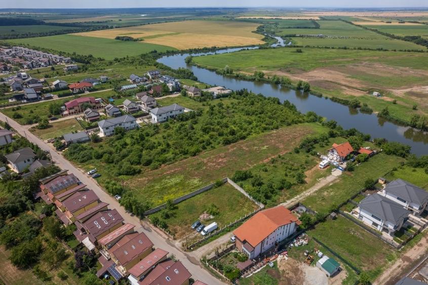 Teren Construcții intravilan de 5000 mp, în Corbeanca