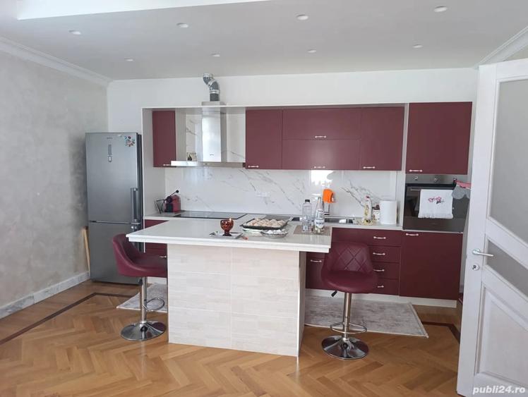 Casă cu 4 camere în Târgu Neamț