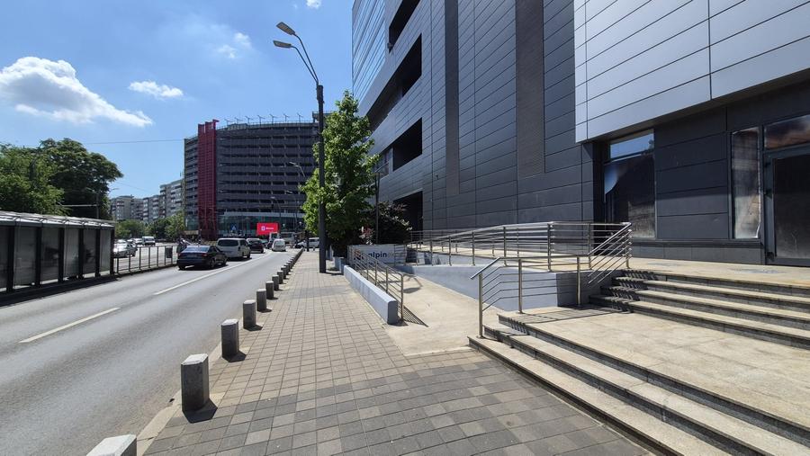 Spațiu comercial, de 395 mp, în Eroii Revoluției