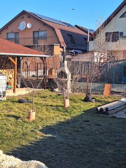 Casă cu 5 camere cu Teren 717 Mp în Central