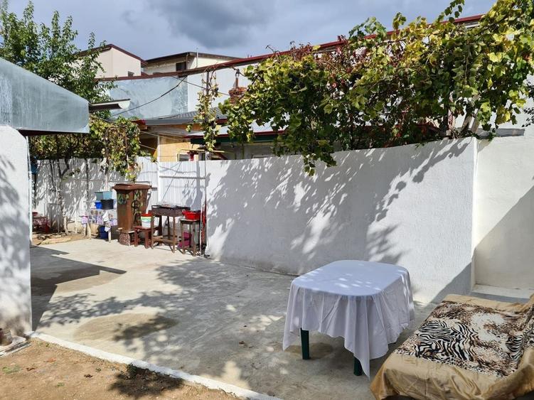 Casă individuală cu 5 camere cu Canalizare în Chibrit