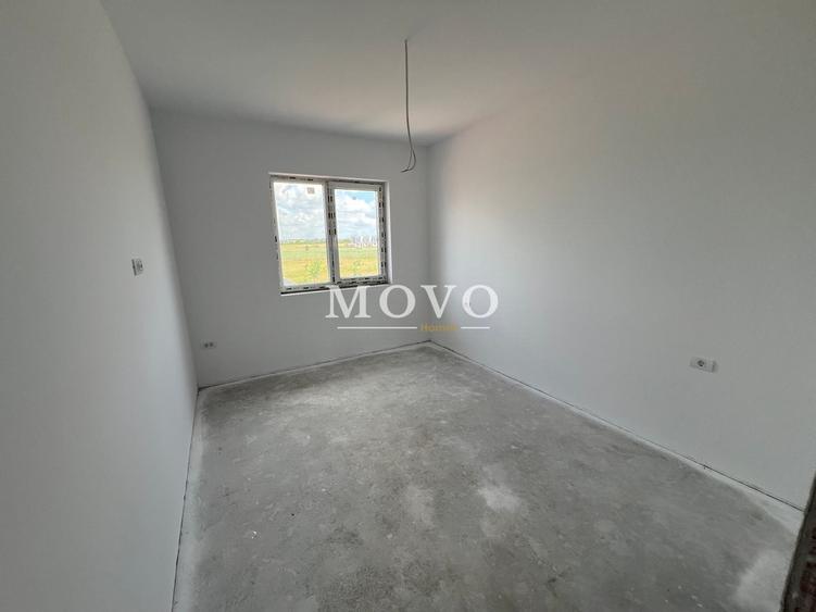 Duplex cu 4 camere cu Teren 330 Mp în Giroc