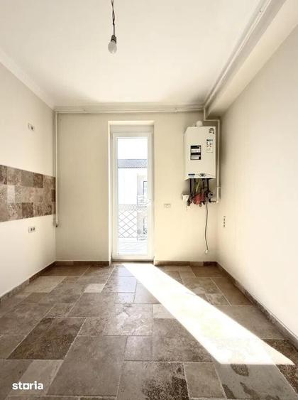 Apartament cu 3 camere decomandat în Giroc