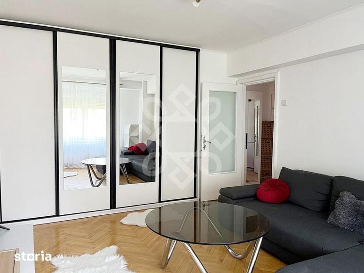 Apartament cu 3 camere decomandat, mobilat în Rogerius