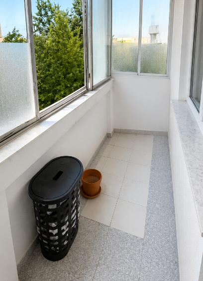 Apartament cu 2 camere decomandat, mobilat în Faleza Nord