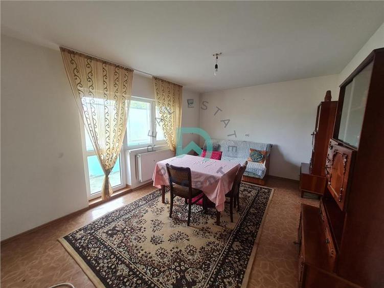 Apartament cu 2 camere decomandat în Noua