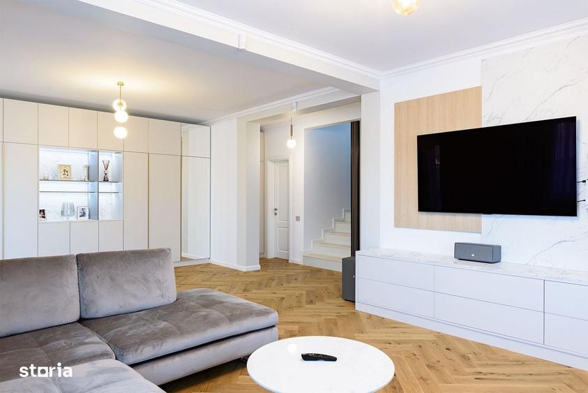Casă cu 4 camere cu Teren 320 Mp în Central