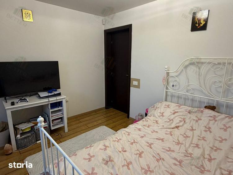 Casă cu 4 camere cu Teren 230 Mp în Glina