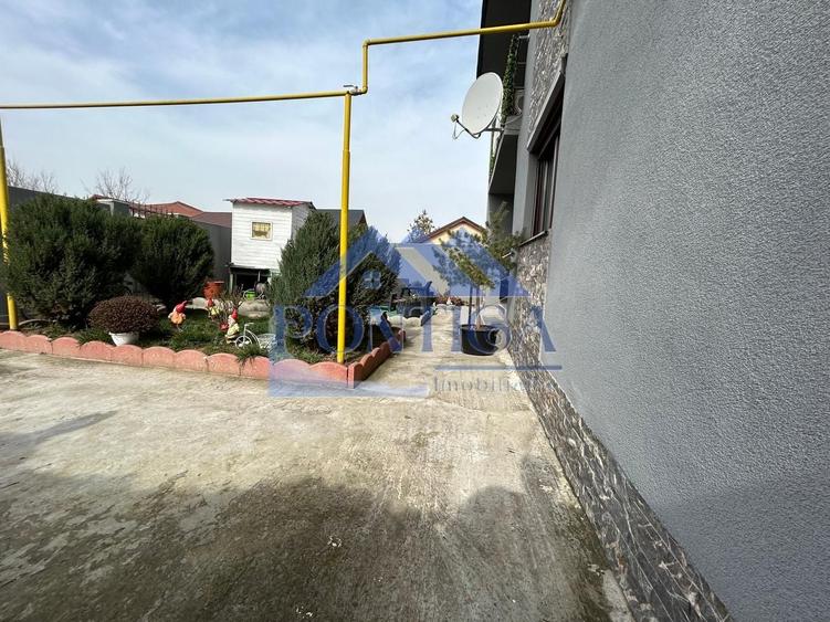 Casă individuală cu 5 camere cu Canalizare în Central