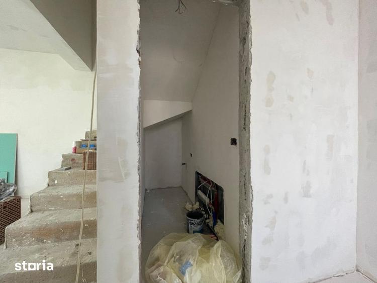 Duplex 4 camere, 95mp utili, 255mp teren, la asfalt -Urseni - 3
