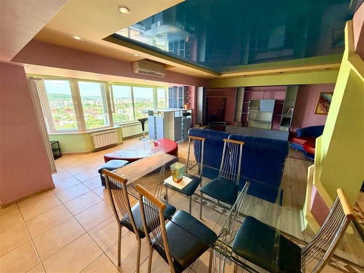 Apartament cu 3 camere decomandat, mobilat în Aeroport