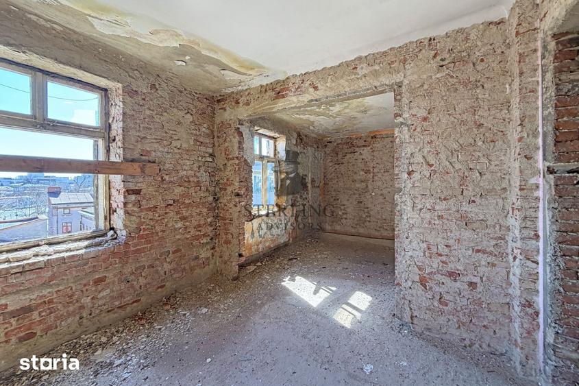 Casă cu 1 camere cu Teren 350 Mp în Nord