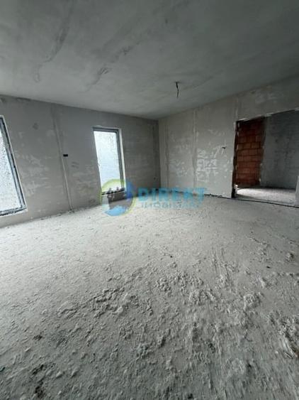 Casă individuală cu 4 camere cu Teren 450 Mp în Exterior Sud