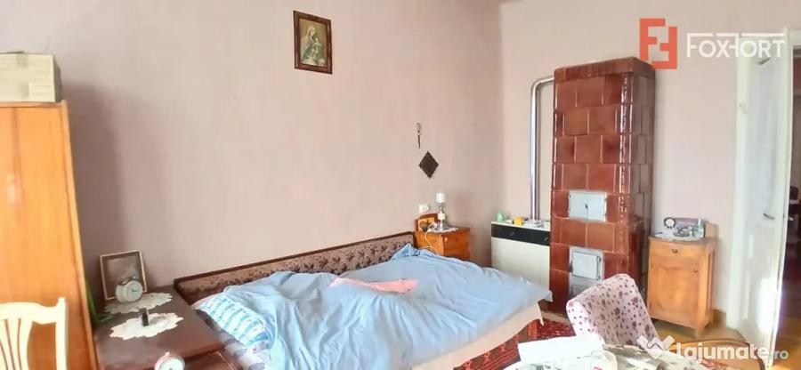 Casă cu 3 camere cu Teren 1500 Mp în Satchinez