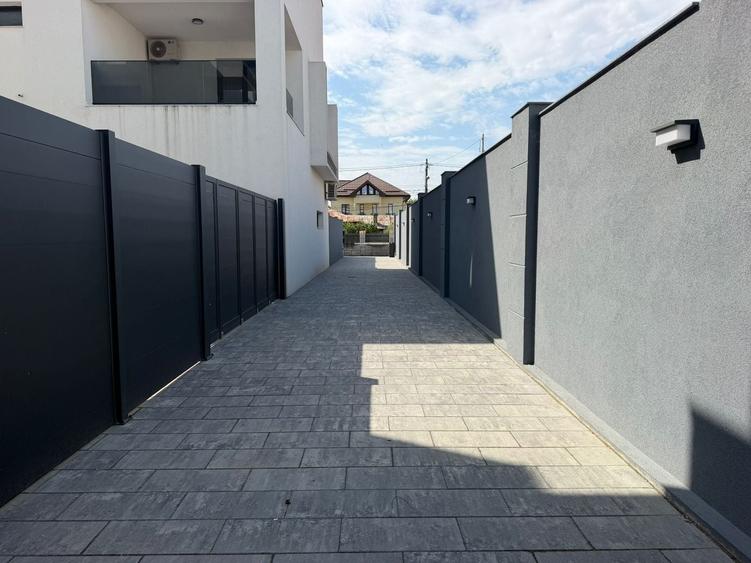 Apartament cu 5 camere în Iancu Nicolae