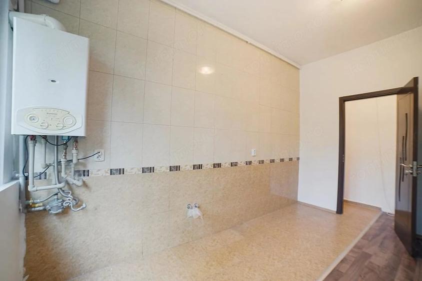 Apartament cu 2 camere semidecomandat în Ferentari
