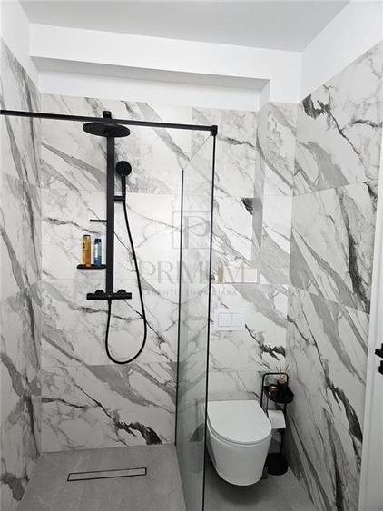 Duplex cu 4 camere cu Canalizare în Moșnița Nouă