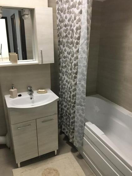 Apartament cu 2 camere decomandat în Mihai Bravu
