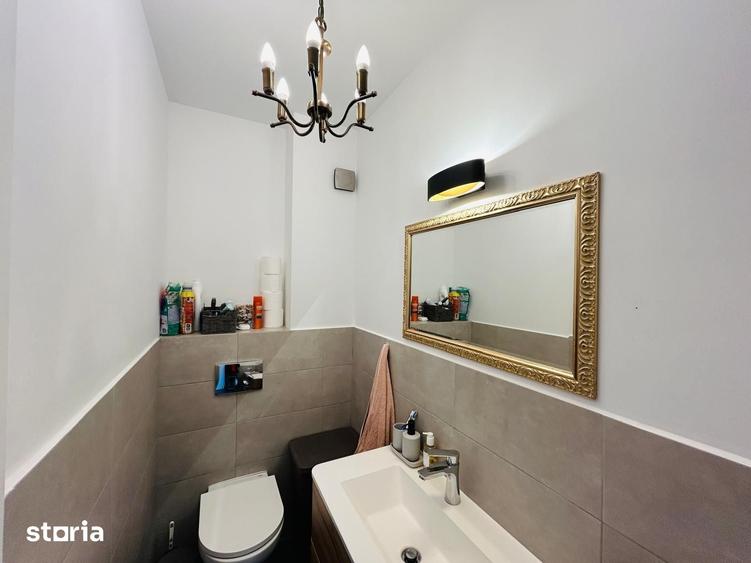 Apartament cu 4 camere în Sud