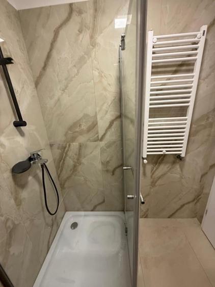 Apartament cu 2 camere decomandat în Drumul Taberei