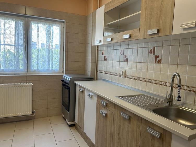 Apartament cu 2 camere semidecomandat în Timpuri Noi