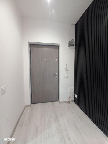Apartament cu 2 camere, mobilat în Florești