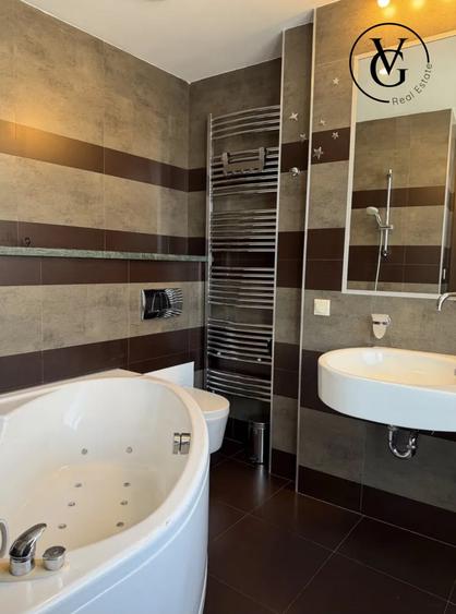 Apartament cu 3 camere decomandat, mobilat în Iancu Nicolae