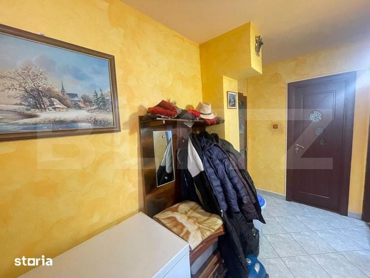 Apartament cu 3 camere decomandat în 1 Mai